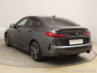 BMW 2 Sport Line 218d 2021