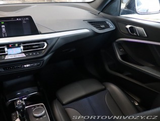 BMW 2 Sport Line 218d 2021