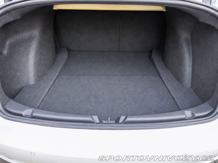 Tesla Model 3 Long Range, Dual Motor, 3 2022
