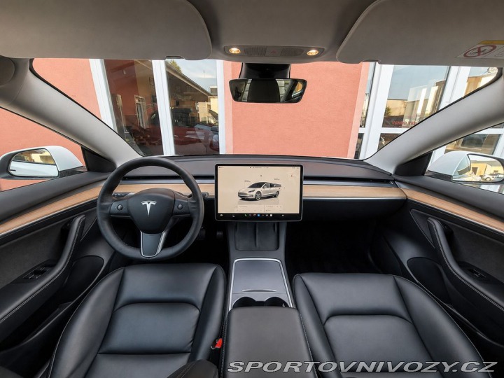 Tesla Model 3 Long Range, Dual Motor, 3 2022