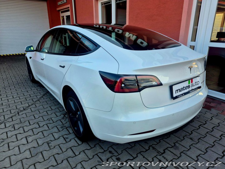 Tesla Model 3 Long Range, Dual Motor, 3 2022