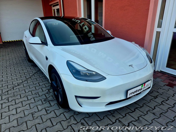 Tesla Model 3 Long Range, Dual Motor, 3 2022