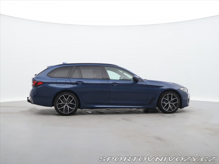 BMW 5 3,0 530d xD CZ M-Sport HU 2021