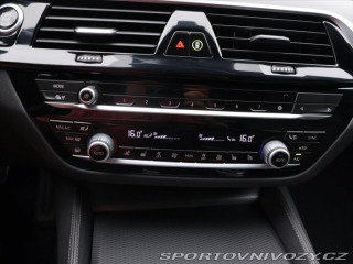 BMW 5 3,0 530d xD CZ M-Sport HU 2021