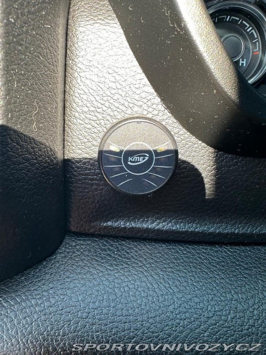 Dodge Ostatní modely RAM 5,7 1500 1800