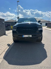 Dodge Ostatní modely RAM 5,7 1500 1800