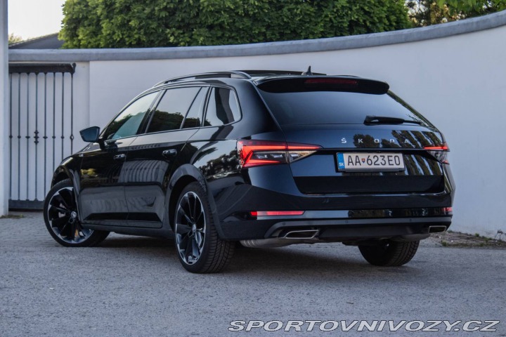 Škoda Superb Combi 2.0 TSI SportLine 2019