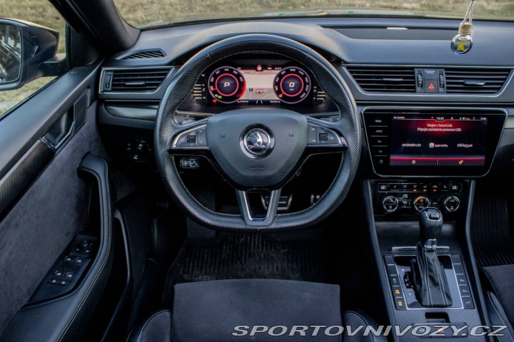 Škoda Superb Combi 2.0 TSI SportLine 2019