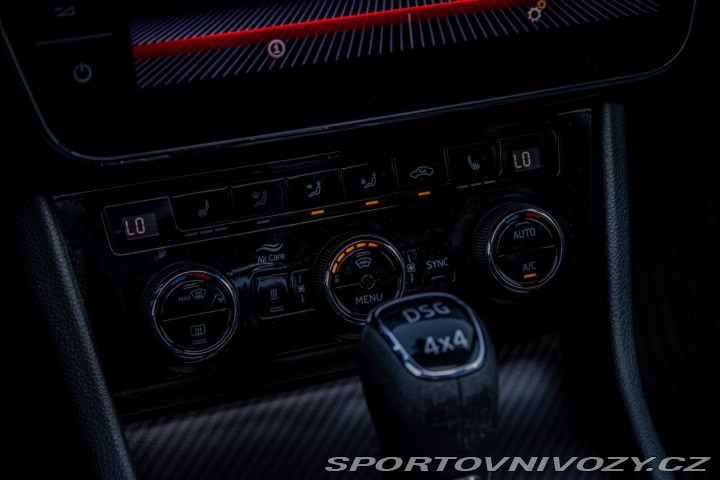 Škoda Superb Combi 2.0 TSI SportLine 2019