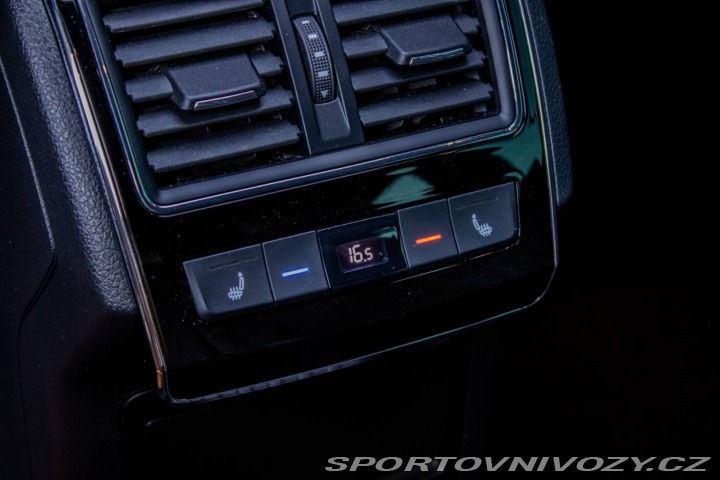 Škoda Superb Combi 2.0 TSI SportLine 2019
