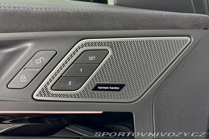 BMW iX1 xDrive30 2025