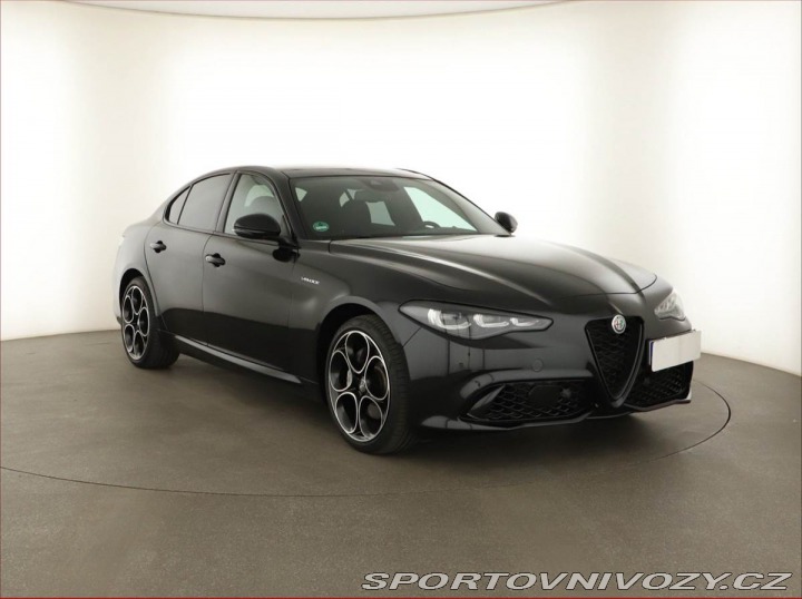 Alfa Romeo Giulia 2.0 Turbo 2024