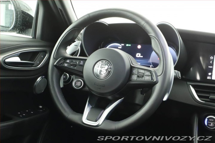 Alfa Romeo Giulia 2.0 Turbo 2024