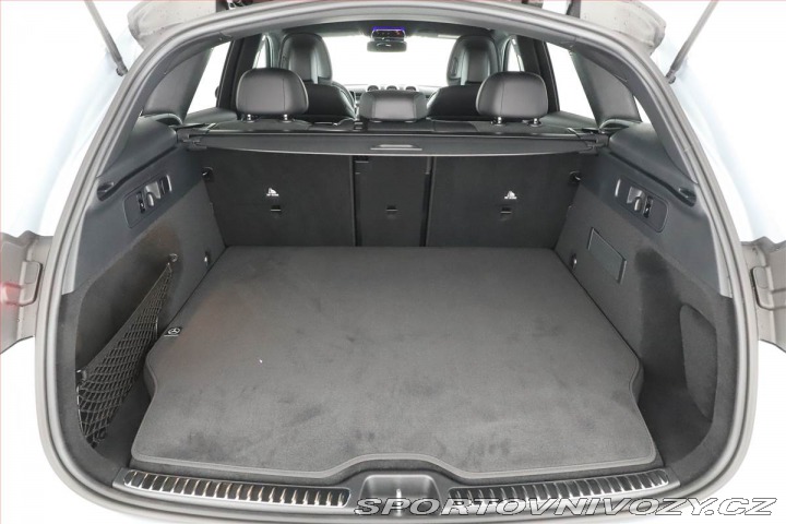 Mercedes-Benz Ostatní modely GLC 300 de 4MATIC, AMG LINE 2025