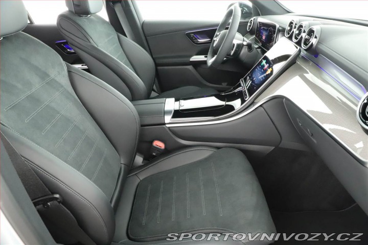 Mercedes-Benz Ostatní modely GLC 300 de 4MATIC, AMG LINE 2025