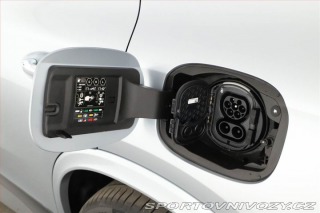 Mercedes-Benz Ostatní modely GLC 300 de 4MATIC, AMG LINE 2025