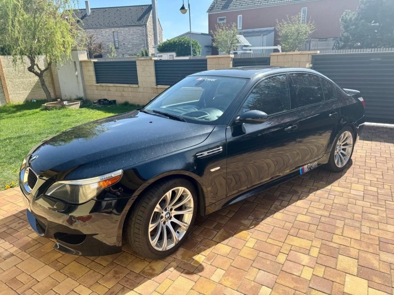 BMW M5 