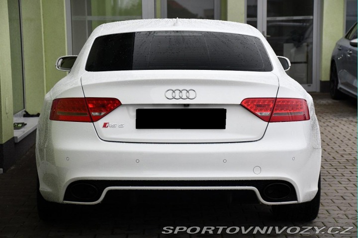 Audi RS5 4.2 V8 B&O PO VELKÉM 2010