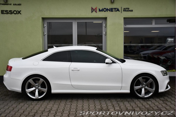 Audi RS5 4.2 V8 B&O PO VELKÉM 2010