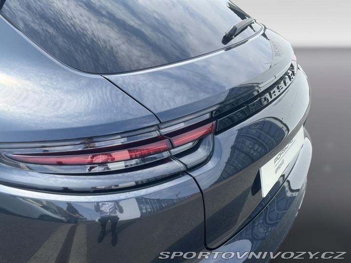 Porsche Panamera GTS 2019