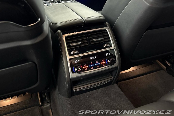 BMW 7 750d xDrive 2018