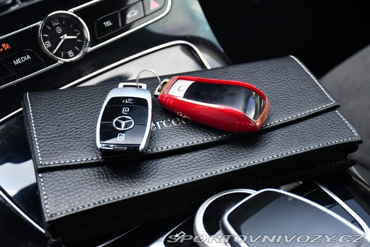 Mercedes-Benz E 350D AMG K360° HEAD-UP 2016