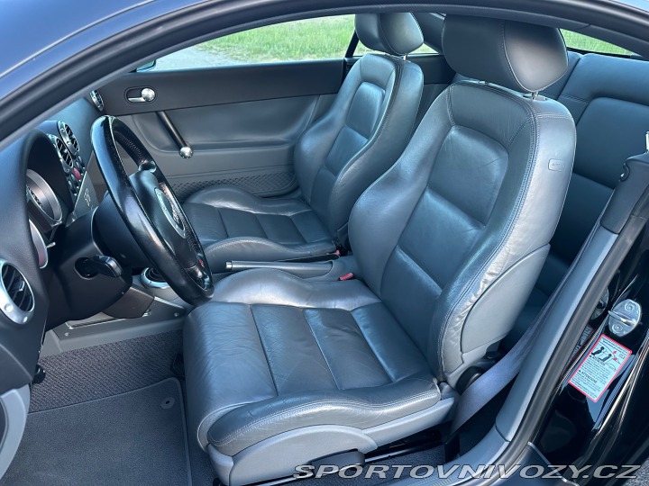 Audi TT 1.8T quattro 2000