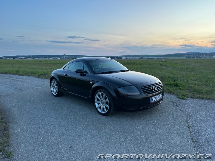 Audi TT 1.8T quattro 2000