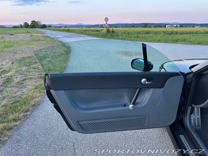 Audi TT 1.8T quattro 2000