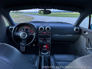 Audi TT 1.8T quattro 2000