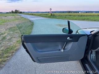 Audi TT 1.8T quattro 2000