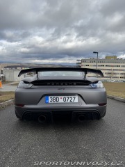 Porsche Cayman GT4 2021