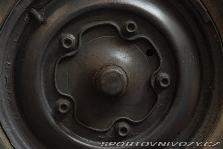 Volkswagen Ostatní modely TYP 82 KÜBELWAGEN 1943