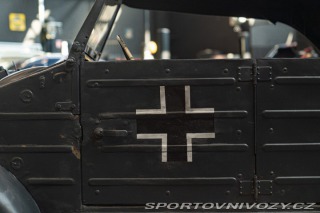 Volkswagen Ostatní modely TYP 82 KÜBELWAGEN 1943