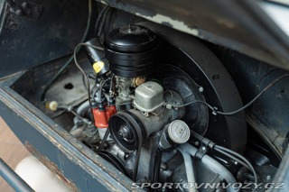 Volkswagen Ostatní modely TYP 82 KÜBELWAGEN 1943