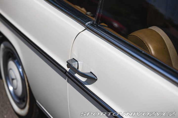 Mercedes-Benz C 280 CE W114 1972