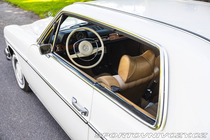 Mercedes-Benz C 280 CE W114 1972