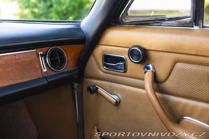 Mercedes-Benz C 280 CE W114 1972