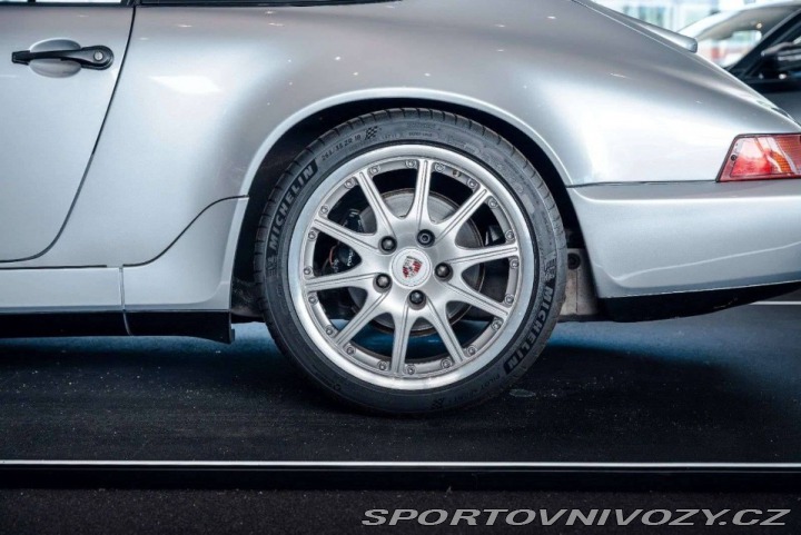 Porsche Carrera GT Carrera 2 1990