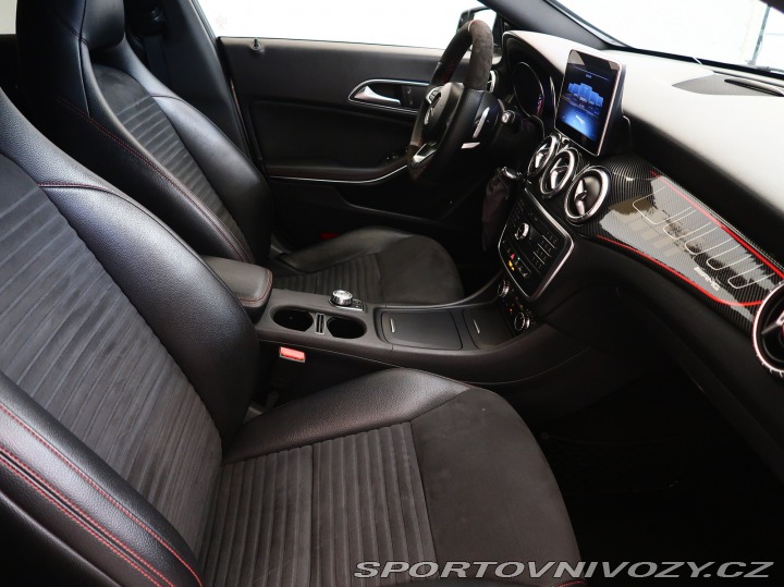 Mercedes-Benz CLA 220 CDI 2015