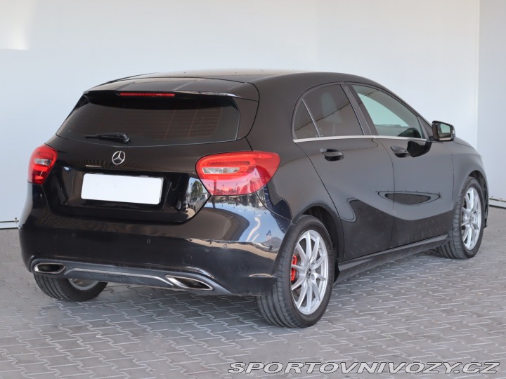 Mercedes-Benz A A 220 4MATIC 2016