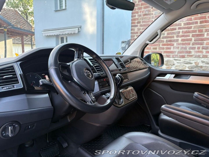 Volkswagen Ostatní modely Multivan 2,0 bulli T6 highline b 2017