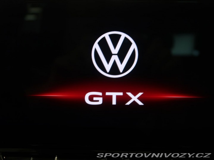 Volkswagen ID.4 GTX 220kW,4x4,GTX,90,6%SOH 2021