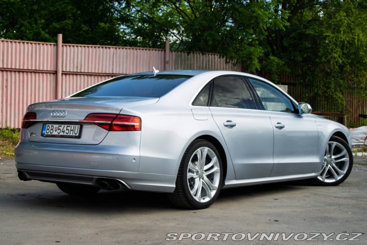 Audi Ostatní modely A8  4.0 TFSI V8 quattro tipt 2015