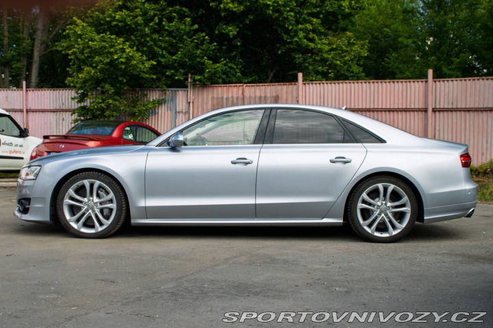 Audi Ostatní modely A8  4.0 TFSI V8 quattro tipt 2015