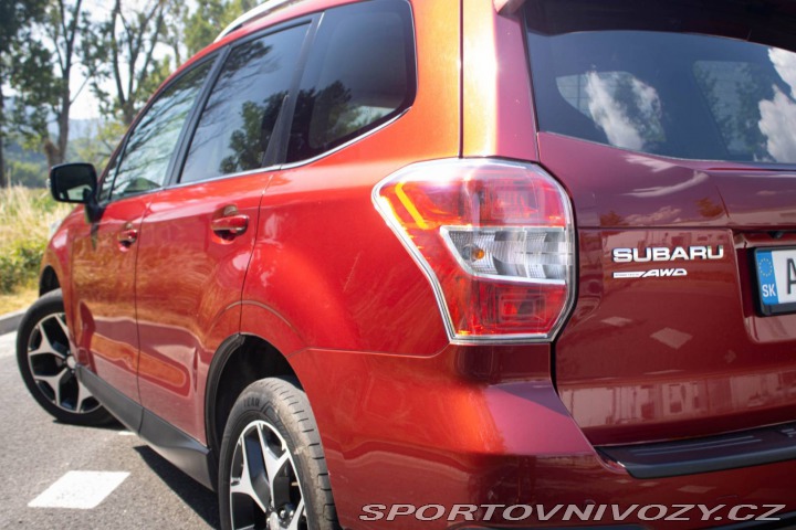 Subaru Ostatní modely Forester 2,0 XT AWD / AJ NA SPLÁT 2015