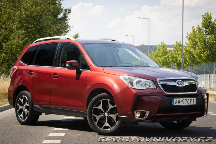Subaru Ostatní modely Forester  2,0 XT AWD / AJ NA SPLÁT 2015