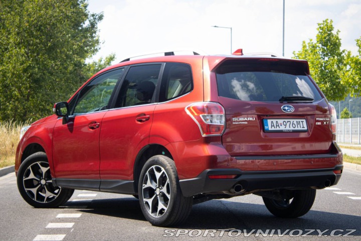 Subaru Ostatní modely Forester 2,0 XT AWD / AJ NA SPLÁT 2015