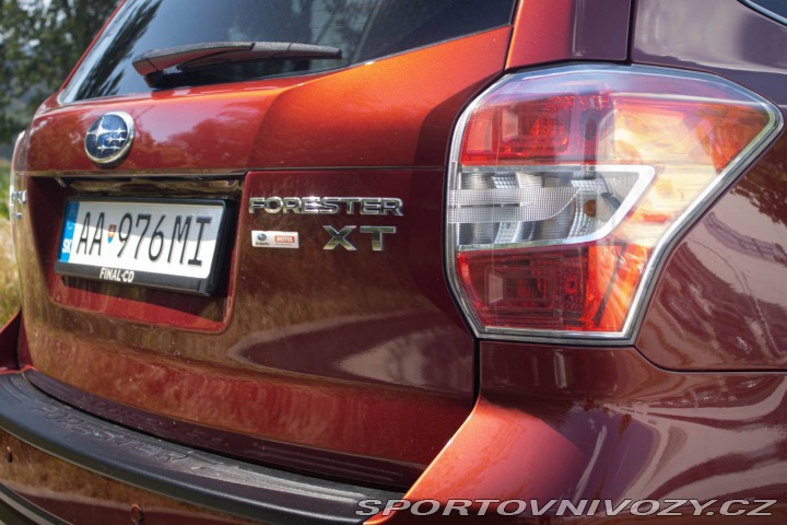 Subaru Ostatní modely Forester 2,0 XT AWD / AJ NA SPLÁT 2015