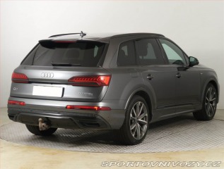 Audi Ostatní modely Q7 60 TFSI e 2023